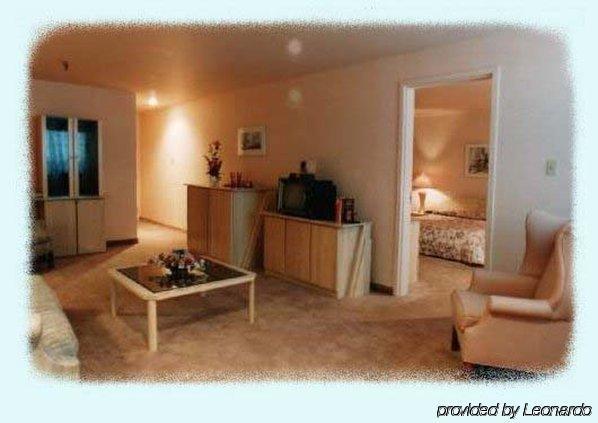Albatross Hotel Gander Habitación foto